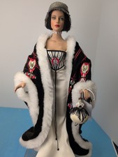 16” Tonner Doll Sydney Chase 