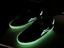 Rare New (no nox), Lakai Cambridge Men's 8.5 Black Glow Suede Glow-in-the-Dark picture