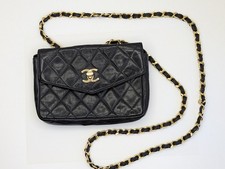 Vtg 1990’s CHANEL Paris CC Black Quilted Matelasse Single Flap Crossbody Bag picture