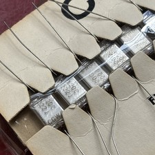 NOS Corning 222J CY20C Fixed Glass Capacitor Aerospace Grade 2200pF picture