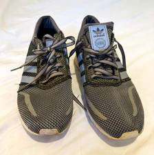 adidas Los Angeles Gray/Black Low Top Lace Up Sneaker Continental Sole picture