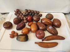Vintage MCM Handcrafted Wooden Fruit Décor 20-Piece Set picture