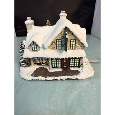 • Thomas Kinkade Hawthorne Village Village Christmas Inn Lighted Building picture