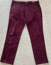 NEW Men's GAP Burgundy Cotton Slim Chino Pants Size 31/30  picture
