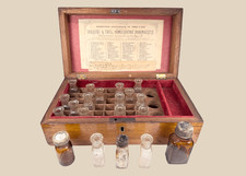 Boericke & Tafel Homeopathic Physician’s Medicine Chest with 20 Bottles | Circa picture