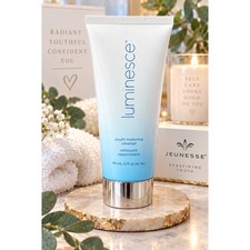 Jeunesse Luminesce Youth Restoring Cleanser 90ml 3oz Facial Wash Blue White Tube picture