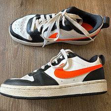 Nike Low Top Lace-Up Sneakers Black/White/Orange Colorblock picture