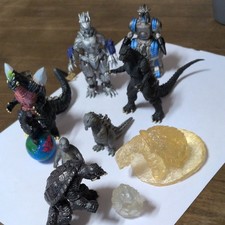 Godzilla Gamera Monster Figures Bulk Set 10 used with some scratches picture