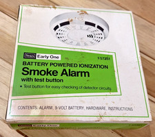 Vintage 70/80s Sears Early One 957351 Smoke Alarm NOS Boxed w DieHard 9V Battery picture