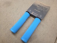 New Santa Cruz House Lock-On MTB Bicycle Grips 30mm Blue picture