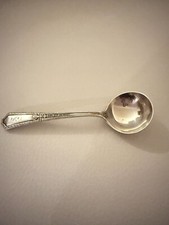 ANTIQUE STERLING PAT 1923 SOUP SPOON 32 GRAMS VERY DETAILED picture