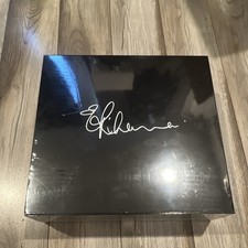 Rihanna 2016 Studio Album Vinyl Box Set Limited Edition * RARE * Read Descript. picture