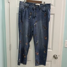 Cato Collection Women's 18W Burgundy White Floral Embroidered Jeans picture