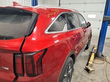 Used Left Door Mirror fits: 2022 Kia Sorento power heated turn signal gasoline w picture