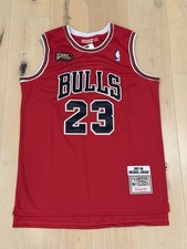 Mitchell & Ness Michael Jordan Signed Bulls #23 1997-98 NBA Finals Jersey picture