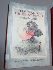  JAMES AND THE GIANT PEACH by Roald DAHL  1961 picture