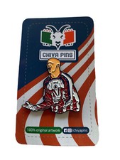 Club Guadalajara Chivas Enamel Pin picture