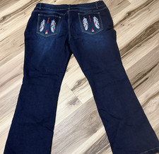 Flamingals Plus Size Embroidered Feather Accent Jeans Size 4X Dark Wash NEW picture