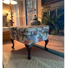 Vintage Queen Anne Ottoman Floral Upholstered Footstool Accent Bench 25x20x18 picture
