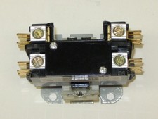 PC130A Single One 1 Pole 30 Amps 24 Volts A/C Contactor picture