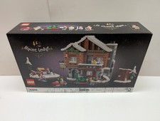 LEGO 10325 Icons: Alpine Lodge Holiday Christmas City New & Sealed w/ Shelf Wear picture