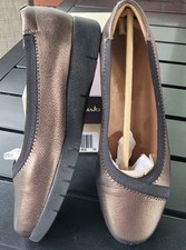 Clarks Metallic Bronze Slip-On Flats picture