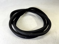 12-19 RANGE ROVER EVOQUE FRONT RIGHT PASS SIDE DOOR WEATHERSTRIP SEAL RUBBER OEM picture