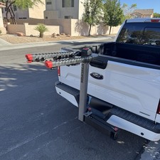 FULLSWING Yakima FullSwing 4 Bike Rack Swings Out to Drop Tailgate. Heavy Duty picture