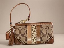 Y2K Coach Medium/Large Kkaki Jacquard Signature Strap Wristlet 2007 PRISTINE  picture