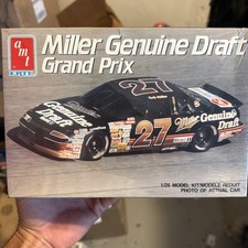 Amt 1/25🍻Miller Genuine Draft🍻Grand Prix🏁NASCAR🏁Model Kit Factory Sealed picture