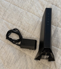 NETGEAR Nighthawk CM2000 DOCSIS 3.1 Cable Modem 2.5Gbps Pre-Owned Excellent  picture