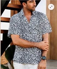 NWT Men's Kenny Flowers Shirt Size X-LARGE, XL, in The Island Cat Collection picture