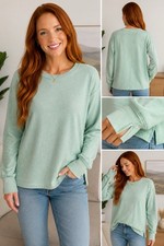NWT Wonderly Studio Women’s Sweatshirt XL Mint Green Crewneck  Long Sleeve Cozy picture