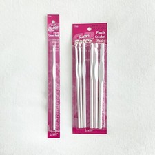 Susan Bates Luxite Plastic Crochet Hook Set - Sizes E, F, G, H, I, J, K picture