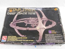 1/2500 AMT ERTL Star Trek Deep Space Nine Station Fiber Optics Plastic Model Kit picture