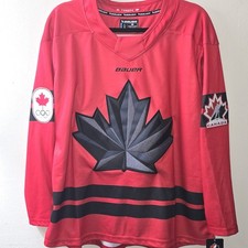 Bauer Team Canada Women’s Olympic Hockey Jersey Large Red NWT picture