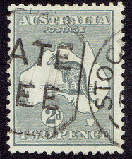 AUSTRALIA - 1915 - KANGAROO & MAP 2p Gray - Sc #38 - Used VF picture