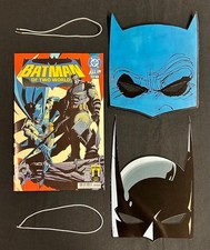 BATMAN OF TWO WORLDS #1 1st PRINT BATMAY DAY EXCLUSIVE PLUS x02 BATMAN MASKS picture