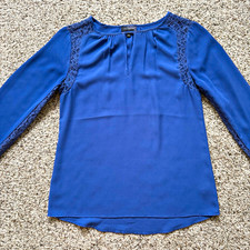 The Limited Women's Blue Lace Accent Keyhole Neck Long Sleeve Blouse, XS picture