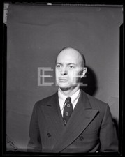 1943 Louis Kronenberger Author Critic 142A NYC NEGATIVE famous photographer picture