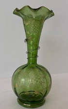 Antique Bohemian hand-blown green art-glass vase 1890–1900 spiral  gilt ruff Rim picture