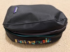 Patagonia Black Hole Cube 6L Black Recycled Packing Cube Travel Organizer picture