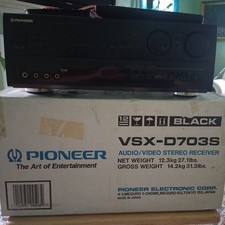 Pioneer VSX-D703S AV Audio Video Stereo Receiver WORKS w/ all Assories and box picture