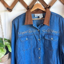 Capacity Woman Denim Embroidered Button Down Shirt Western Boho Vintage Size 2x picture