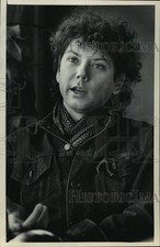 1983 Press Photo Jerry Harrison displayed many moods during his interview picture