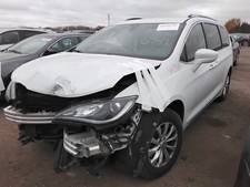 2019 Chrysler Pacifica Automatic Transmission OEM 126K Miles - LKQ440390551 picture