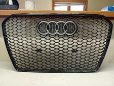 2013-2015 Audi RS5 OEM Upper Main Grille (Glossy Black) picture