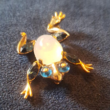 Vtg Crown Trifari Jelly Belly Frog Brooch Pin Pat Pend Lucite Alfred Philippe picture