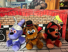 jazwares five nights at freddy’s halloween plush lot picture