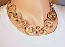 Vtg. Kenneth J Lane Sensational Chunky Necklace Etched Goldtone 1